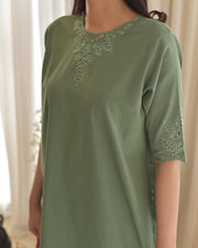 AIRA LAWN 3PC FARSHI SHALWAR
