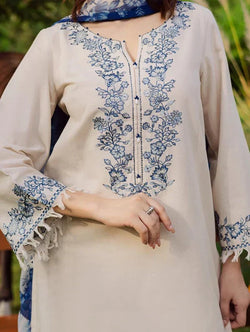 BATIK KHADAR 3PC ( FARSHI SHALWAR )