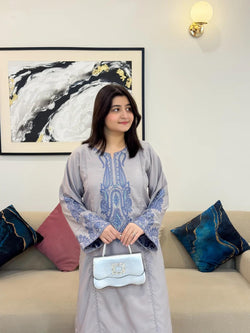 ALIYA EMB SET ( FARSHI SHALWAR )